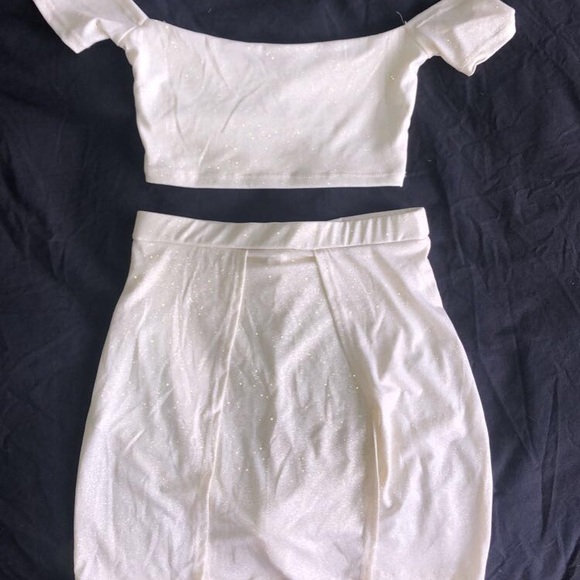 Lucy in the sky Two Piece set ✨ - Picture 7 of 9